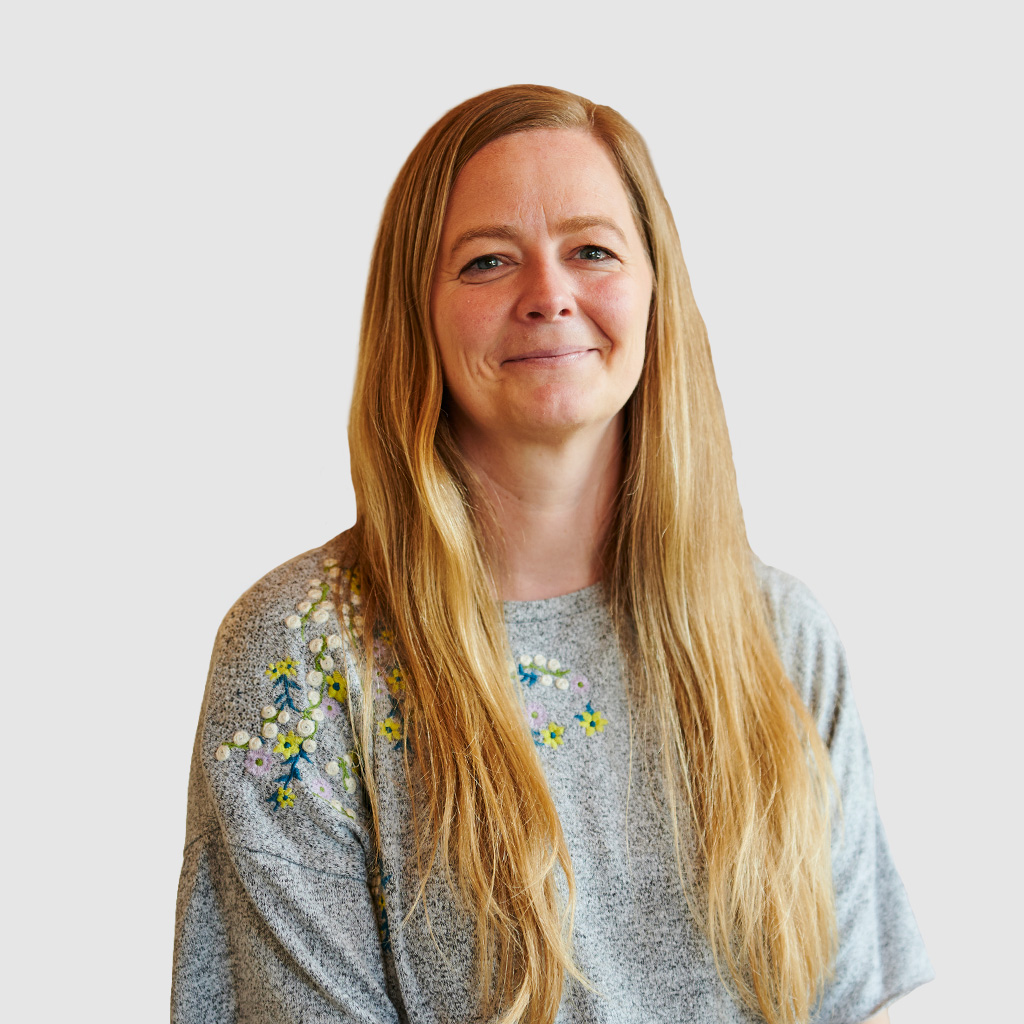 SARA USINGER